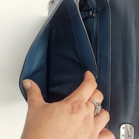 Coach Swagger Large Glove Leather Shoulder Bag DK/ Blue 54640 Chain Strap - Picture 7 of 12